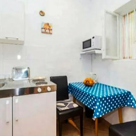 公寓 Studio In City Center 斯普利特